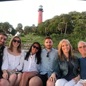 Meet your Posher, Gina